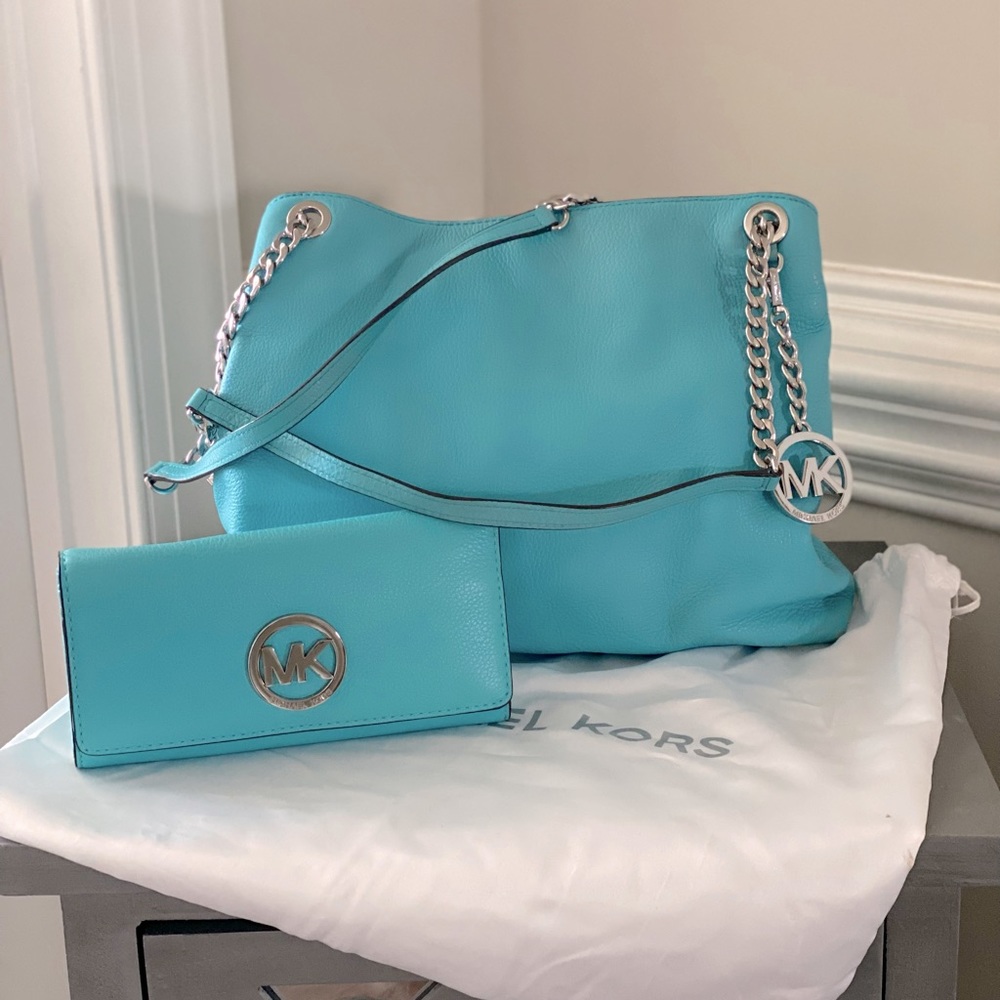 Michael Kors Fulton Aquamarine Large Shoulder Tote Leather Bag and Wallet